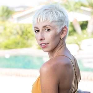 Meet your Posher, Kendall